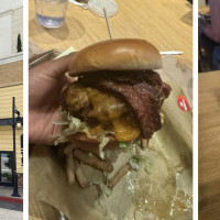 Buffalo Wild Wings - 3775 Tyler St