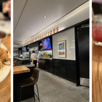 Mustards Bar & Grill