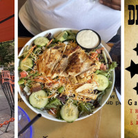 Tom & Earl's Back Alley Grill