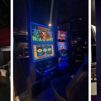 Toppers International Showbar